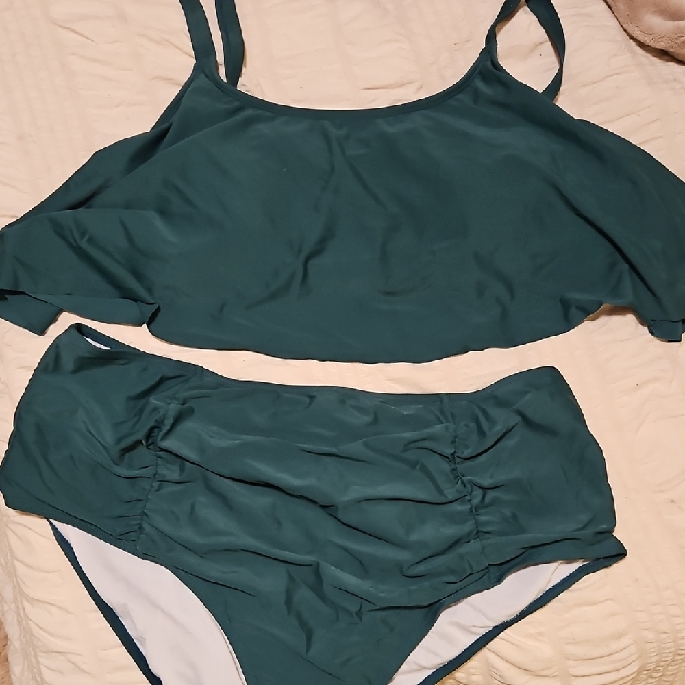 Amazon Dark Green Bikini Set